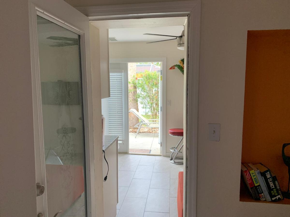~ Cozy In-Law Apartment Close To Siesta Key ~ Sarasota Esterno foto